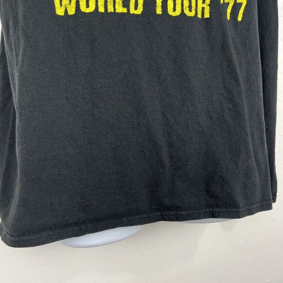 Kiss World Tour '77 Shirt Men Large Short Sleeve Graphic Rock Band Concert Tee - Picture 6 of 10